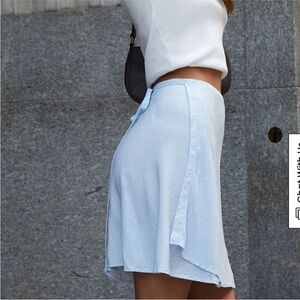 NWOT brandy melville Genevieve wrap skirt in light blue floral